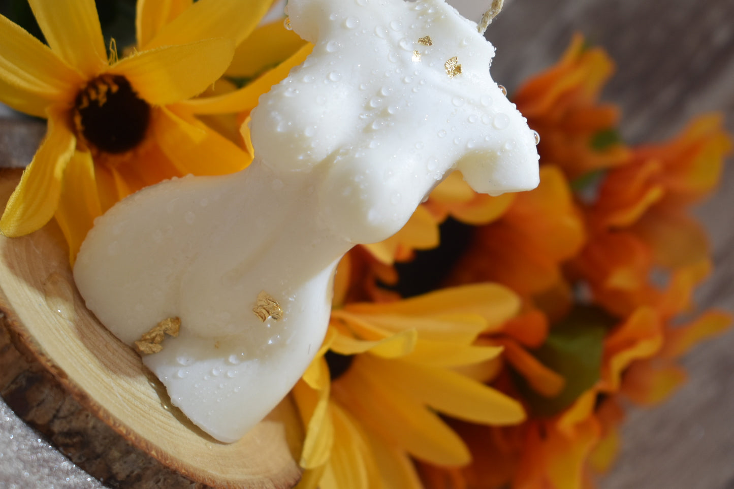 100% vegan soy wax body candle womens body candle