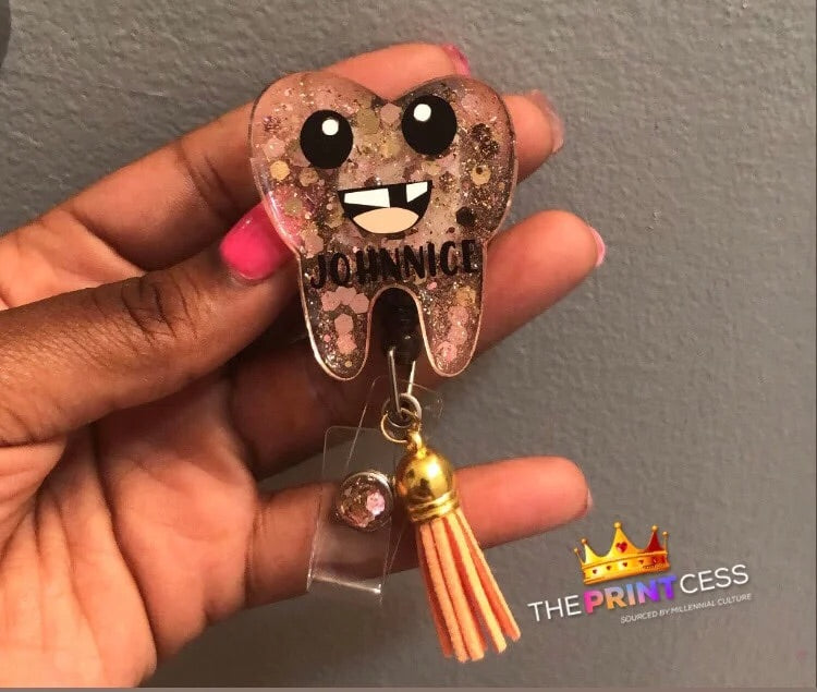 Tooth badge