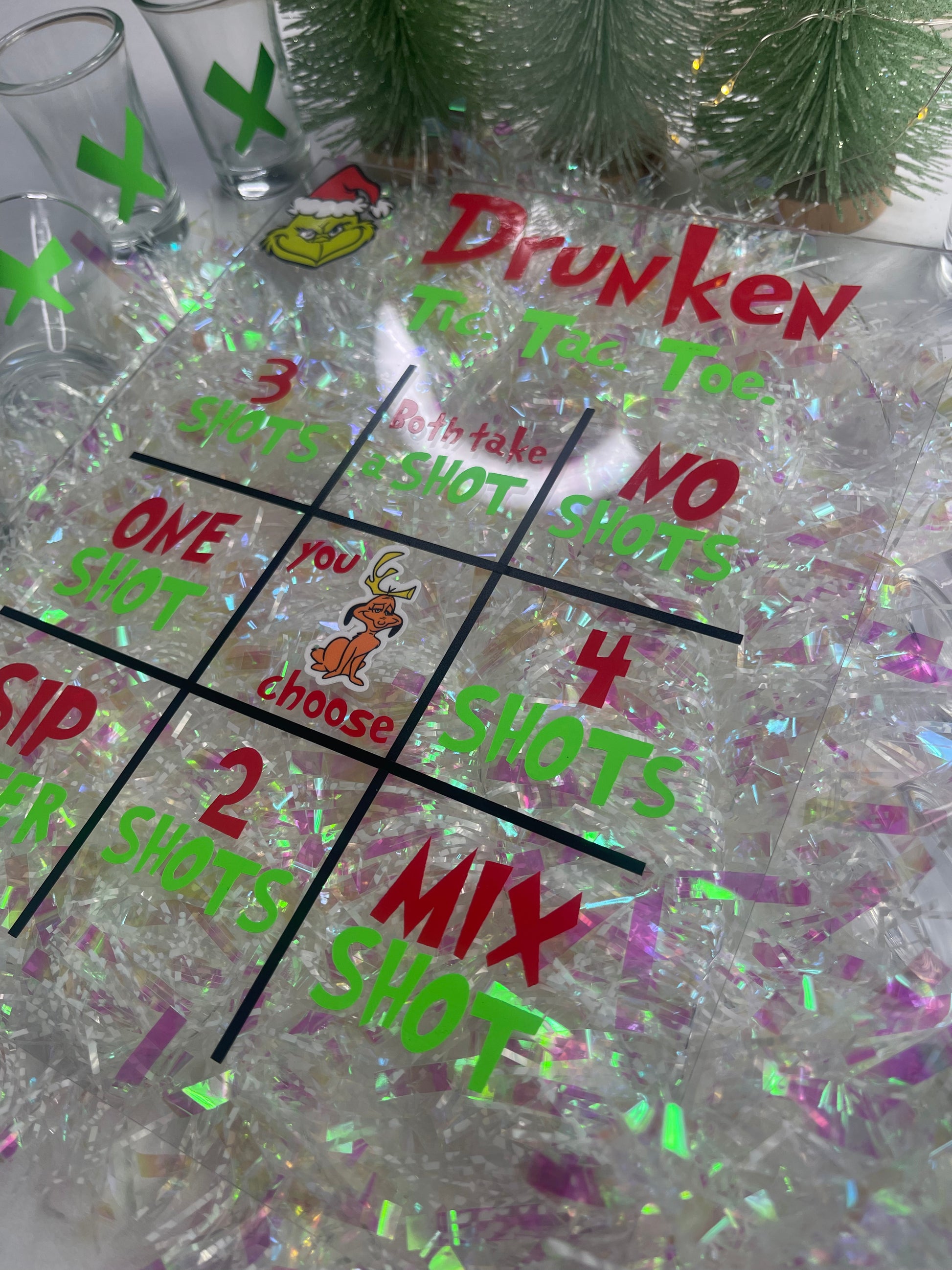 Drunken tic tac toe holiday Christmas drinking game 