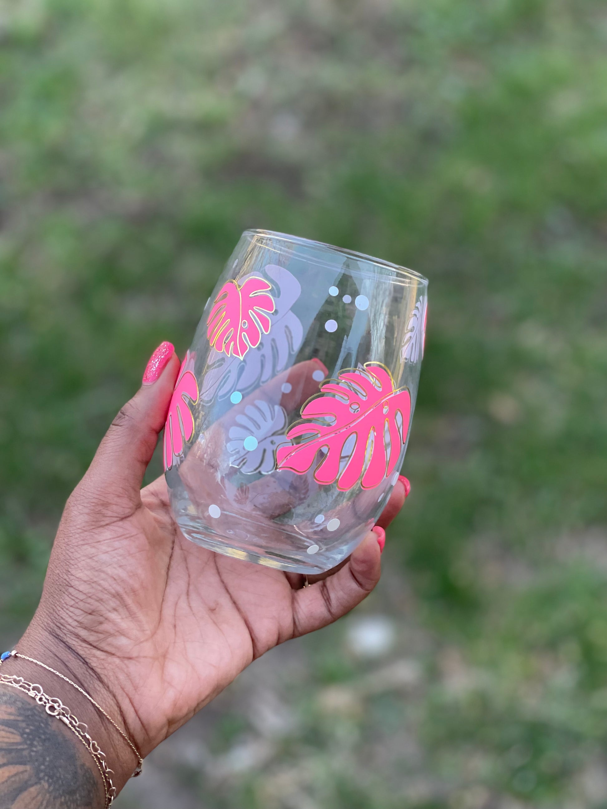 pink gold and opal monstera plant wine glass vinyl